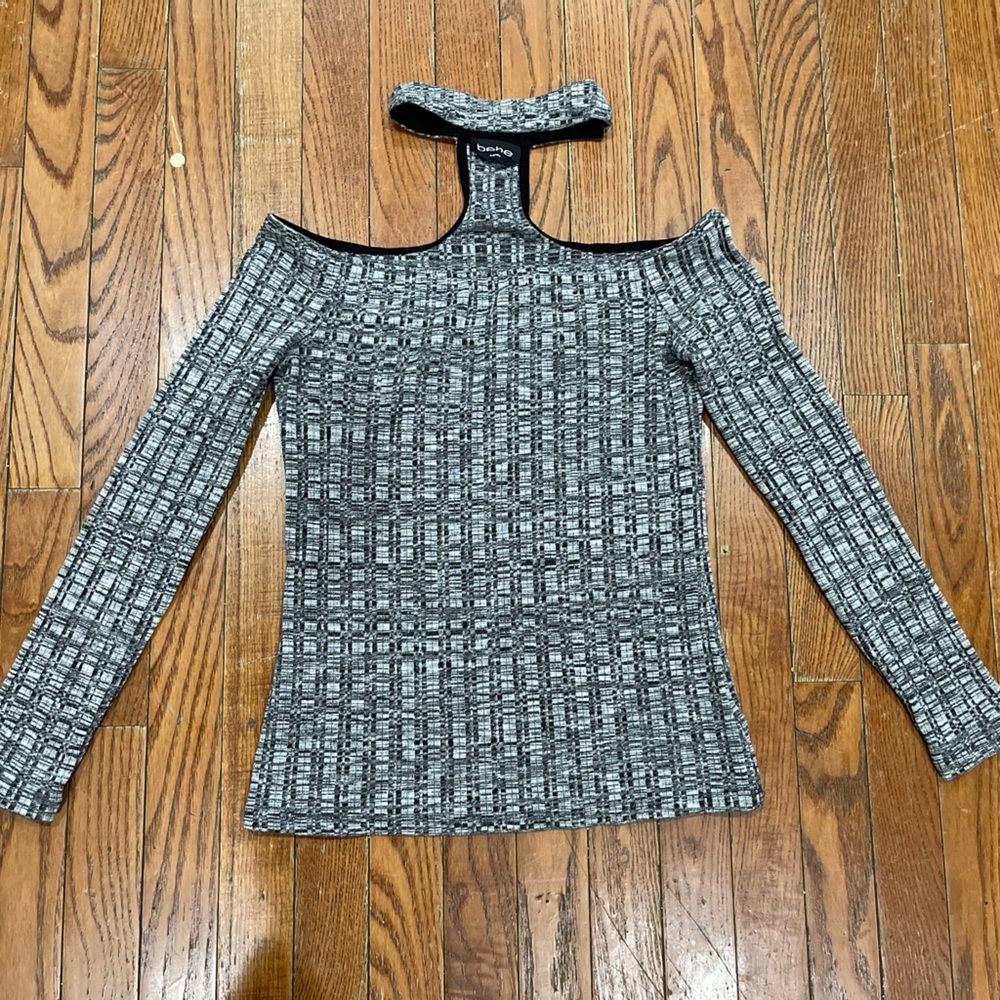 bebe
 Black and Gray Textured Top